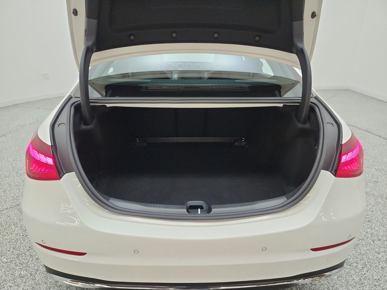 Certified 2024 Mercedes-Benz C 300 Sedan image 18