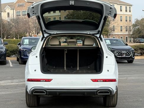 Certified 2023 Audi Q5 2.0T Premium w/ Convenience Package image 31