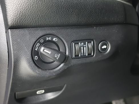 Used 2015 Dodge Challenger R/T Scat Pack RWD image 22
