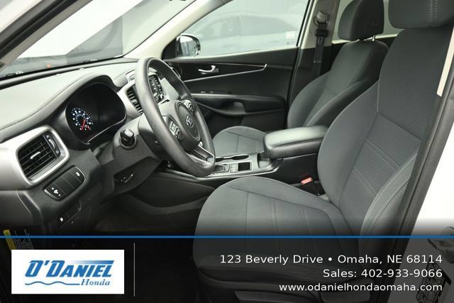Used 2017 Kia Sorento AWD image 25