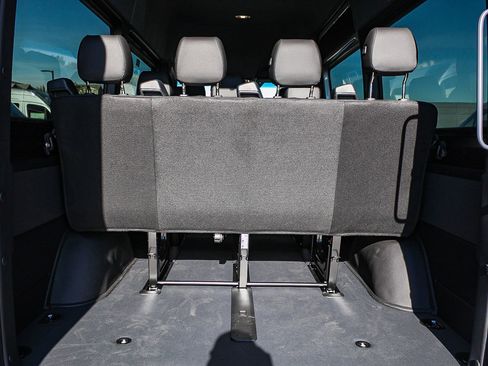 New 2025 Mercedes-Benz Sprinter 2500 image 26