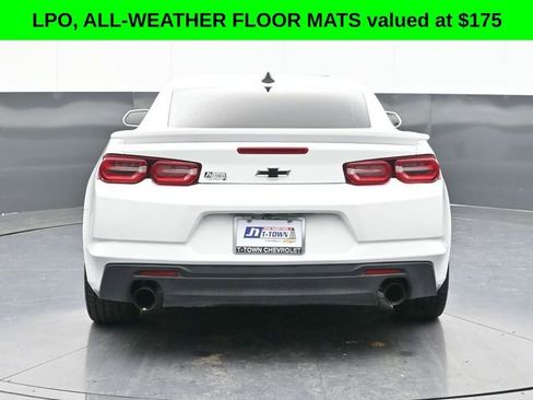 Used 2022 Chevrolet Camaro LT image 12
