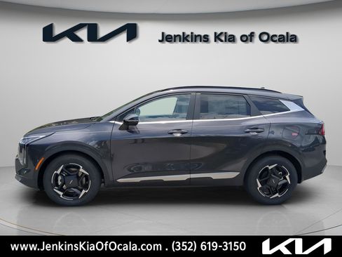 New 2026 Kia Sportage EX w/ EX Panorama Roof Package image 6