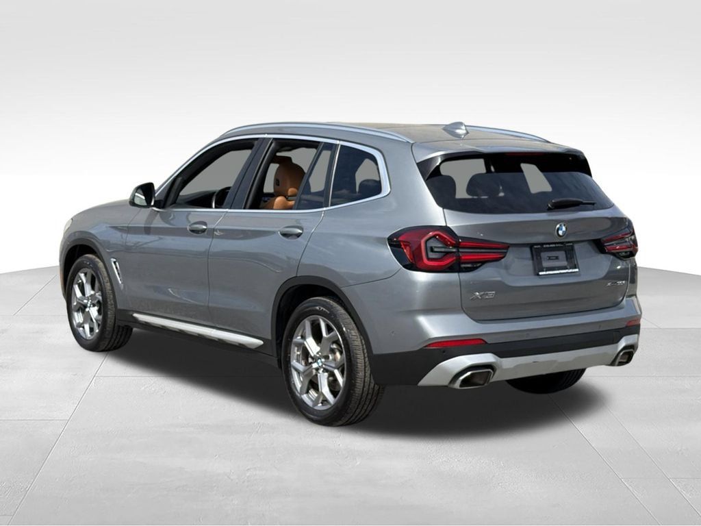 Used 2024 BMW X3 xDrive30i w/ Convenience Package AWD/4WD image 6