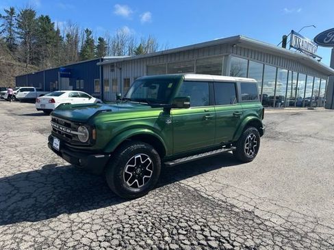 Used 2022 Ford Bronco Outer Banks AWD/4WD image 1