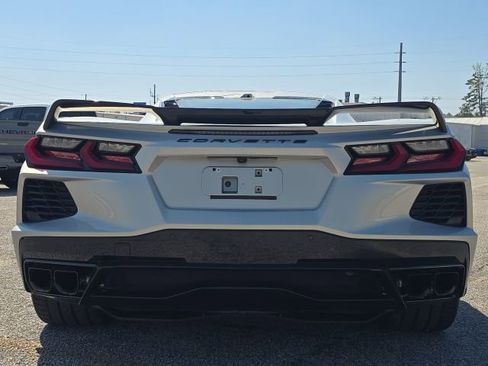 Used 2024 Chevrolet Corvette Stingray Preferred Cpe w/ Z51 Performance Package image 4