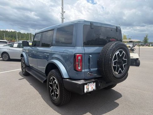Used 2025 Ford Bronco Outer Banks AWD/4WD image 3