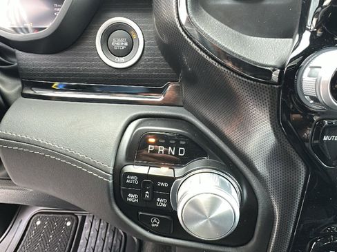 Used 2024 RAM 1500 Limited image 17