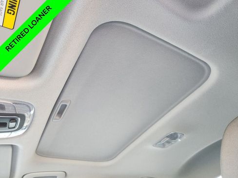 New 2025 Hyundai Elantra SEL image 24