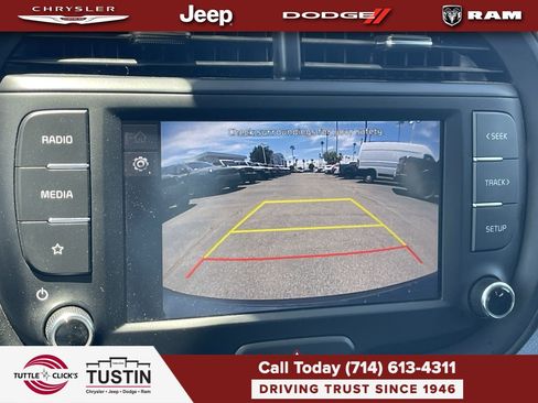 Used 2025 Kia Soul LX w/ LX Technology Package FWD image 29