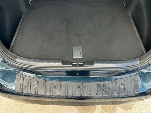 Used 2019 Toyota Corolla SE FWD image 27