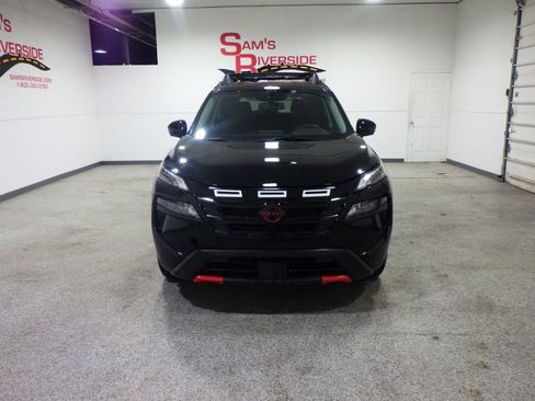 Used 2025 Nissan Rogue SV w/ Rock Creek Premium Package AWD/4WD image 6