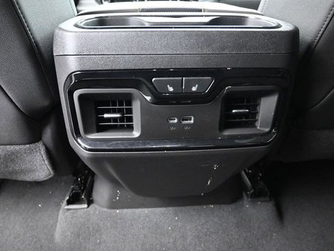Used 2026 Chevrolet Silverado 1500 ZR2 AWD/4WD image 15