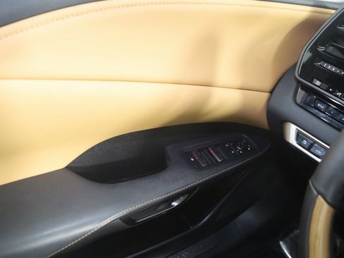 Used 2024 Lexus RX 350 Premium image 33