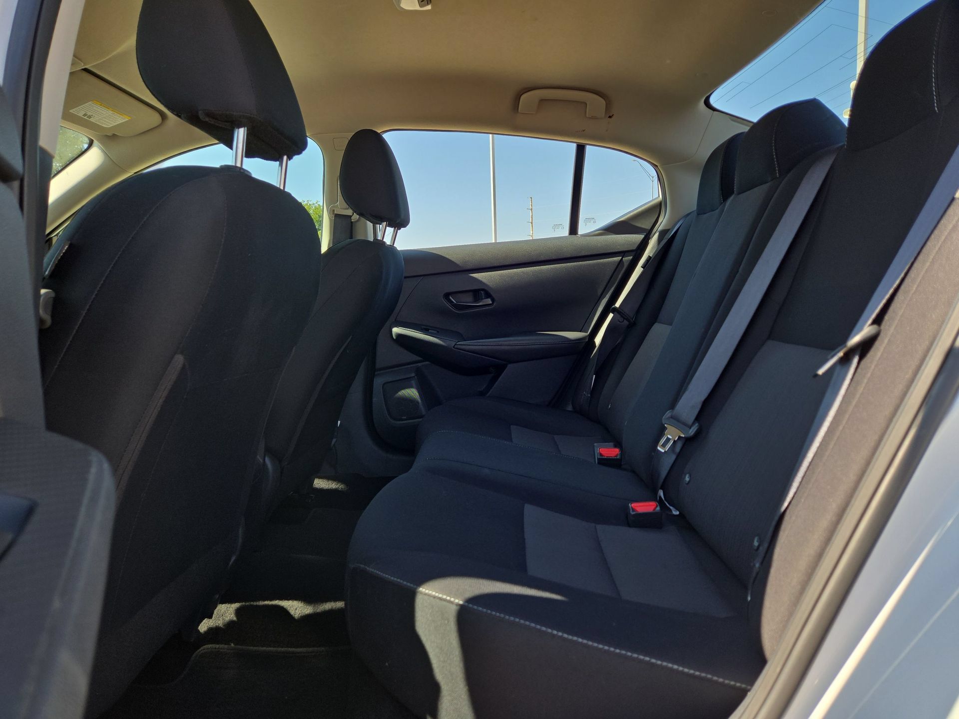 Used 2025 Nissan Sentra SV FWD image 13