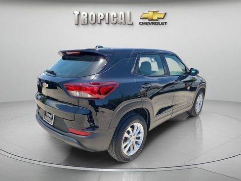 Used 2024 Chevrolet TrailBlazer LS FWD image 5