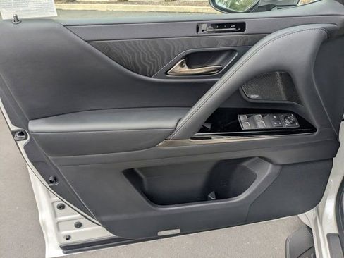 New 2025 Lexus LX 600 4WD w/ Luxury Package image 11