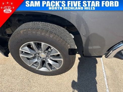 Used 2020 Chevrolet Silverado 1500 LT w/ Texas Edition RWD image 8