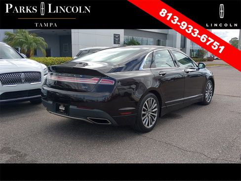 Used 2020 Lincoln MKZ w/ Convenience Package image 4