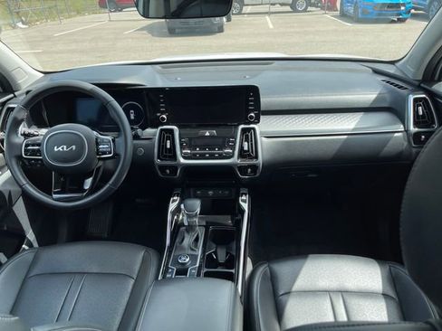 Used 2023 Kia Sorento SX FWD image 37