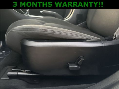 Used 2013 Dodge Avenger SE image 13