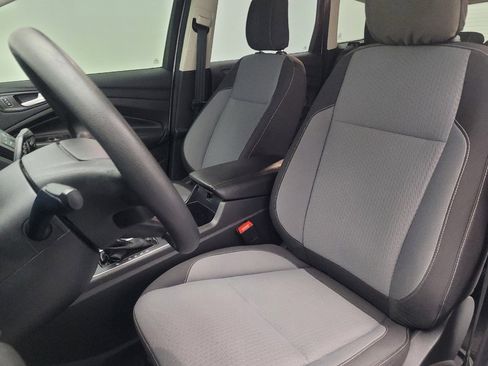 Used 2018 Ford Escape SE image 17