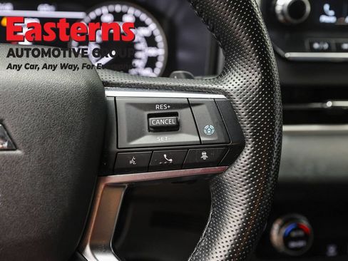 Used 2024 Mitsubishi Outlander SE FWD image 16