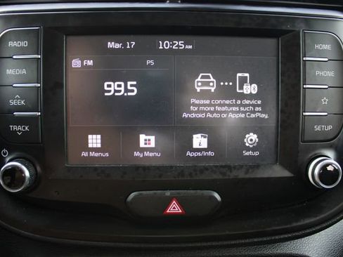 Used 2021 Kia Soul S FWD image 13