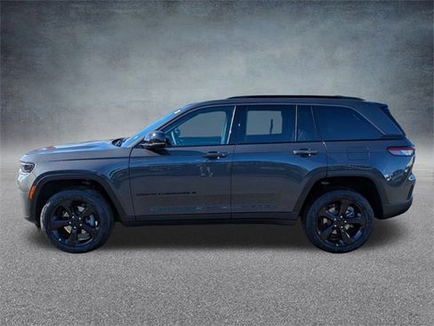 New 2026 Jeep Grand Cherokee Limited image 7