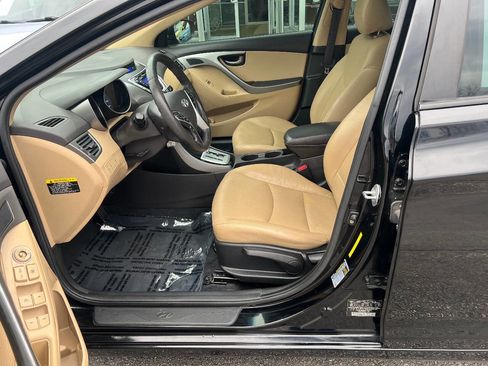 Used 2012 Hyundai Elantra Limited image 22