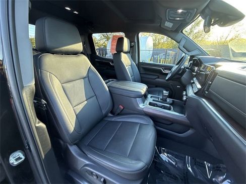 Used 2023 GMC Sierra 1500 SLT w/ SLT Premium Package image 23