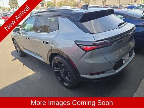 Used 2024 Chevrolet Equinox EV RS FWD image 5