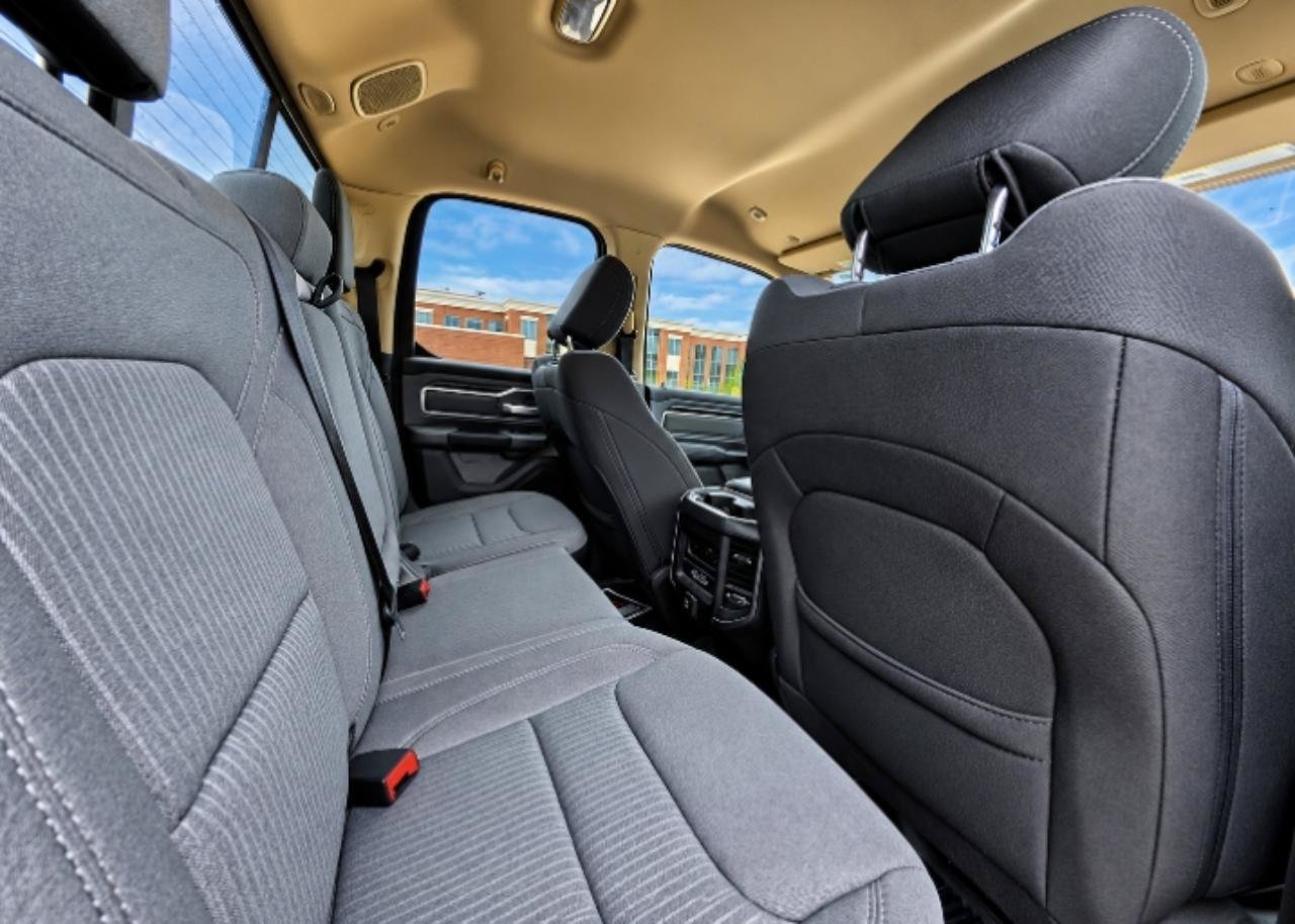 Used 2020 RAM 1500 Big Horn AWD/4WD image 16