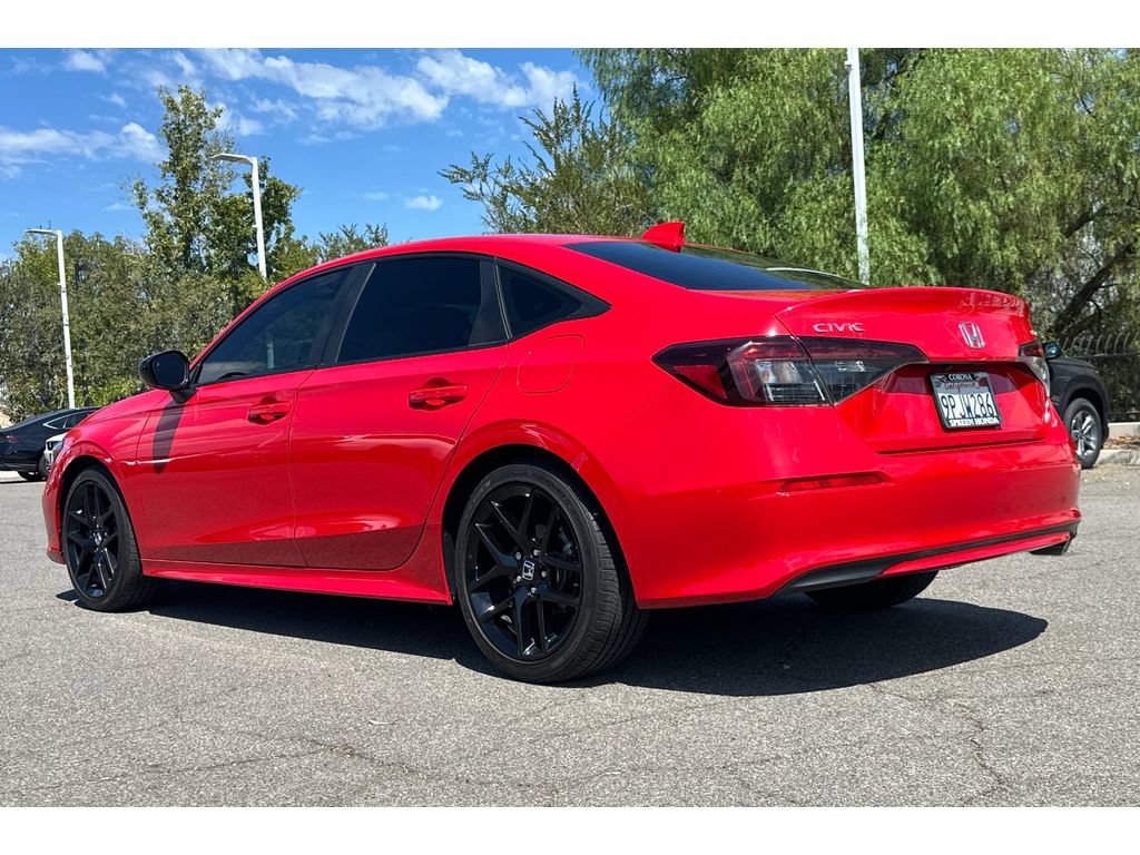Used 2025 Honda Civic Sport image 3