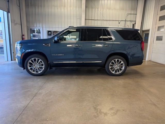 Used 2025 GMC Yukon Elevation AWD/4WD image 8