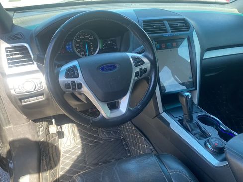 Used 2015 Ford Explorer Sport w/ Equipment Group 401A AWD/4WD image 10