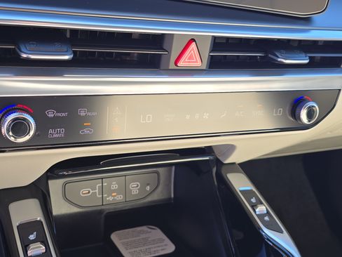 New 2026 Kia Sorento SX Prestige AWD/4WD image 26