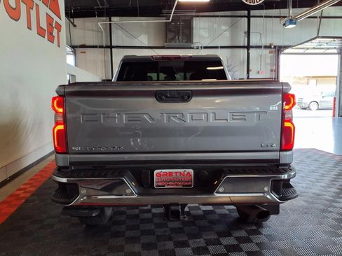 Used 2024 Chevrolet Silverado 2500 LTZ w/ LTZ Plus Package AWD/4WD image 5