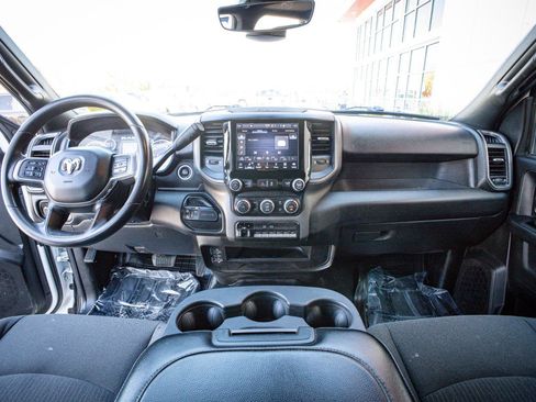 Used 2022 RAM 5500 Tradesman w/ Chrome Appearance Group image 16