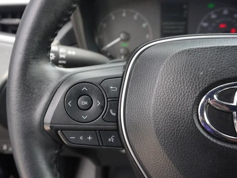 Used 2024 Toyota Corolla Cross AWD Hybrid image 38
