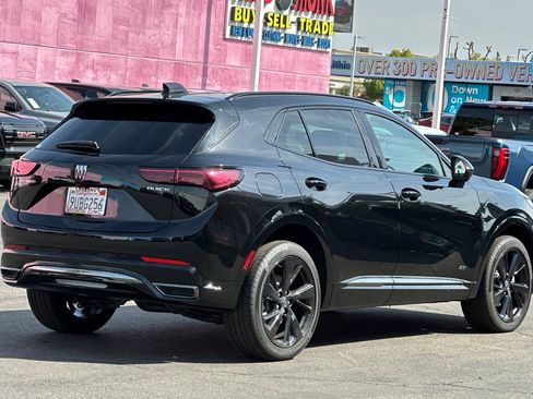 Used 2025 Buick Envision Sport Touring image 4