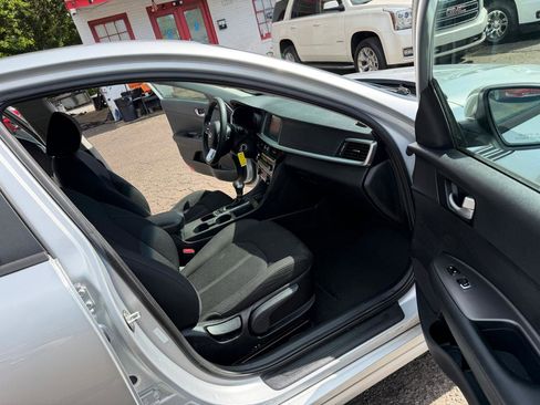 Used 2019 Kia Optima LX image 12
