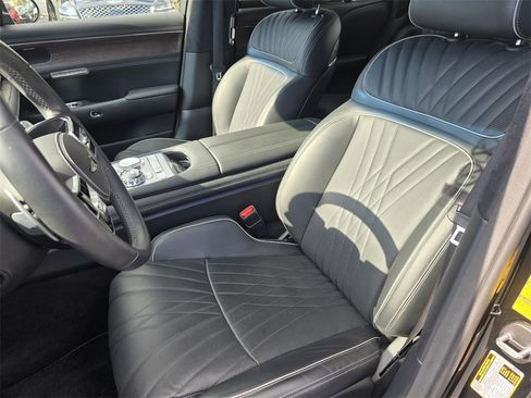 Used 2024 Genesis G90 3.5T image 20