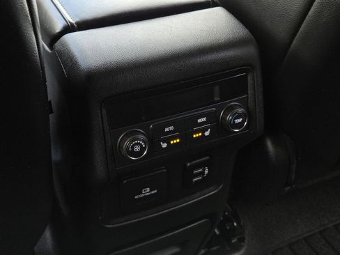 Used 2017 GMC Acadia Denali w/ Technology Package image 18