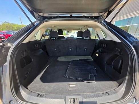 Used 2024 Ford Edge SE AWD/4WD image 16