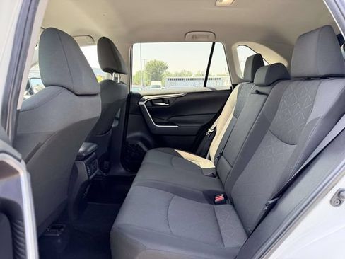 Used 2024 Toyota RAV4 XLE FWD image 13