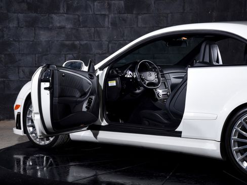 Used 2008 Mercedes-Benz CLK 63 AMG Black Series image 20