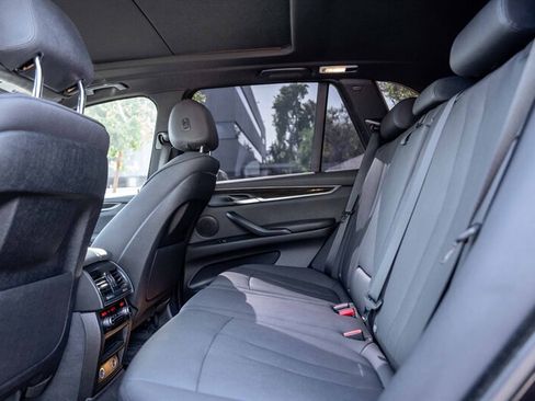 Used 2018 BMW X5 xDrive35i w/ Premium Package image 17