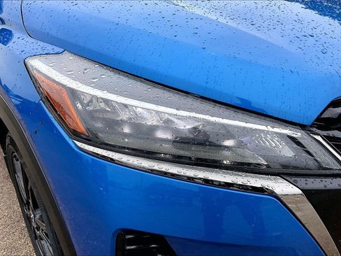 Used 2023 Nissan Kicks SR FWD image 32