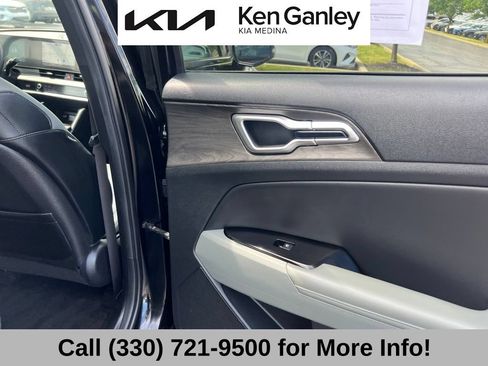 Used 2023 Kia Sportage X-Line w/ X-Line Premium Package AWD/4WD image 52